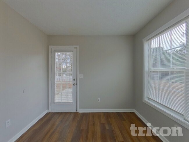 Building Photo - 1195 Misty Meadows Way