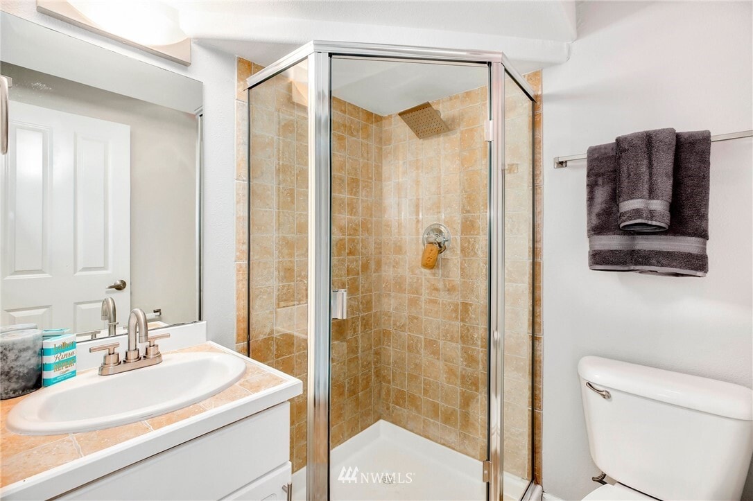 Building Photo - 3619 Phinney Ave N