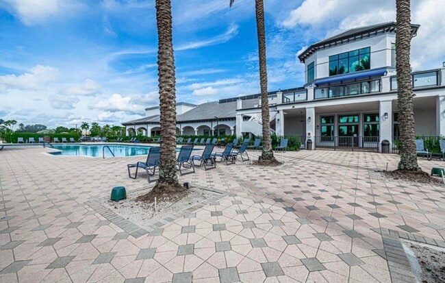 Building Photo - 8063 Dolomtian Way