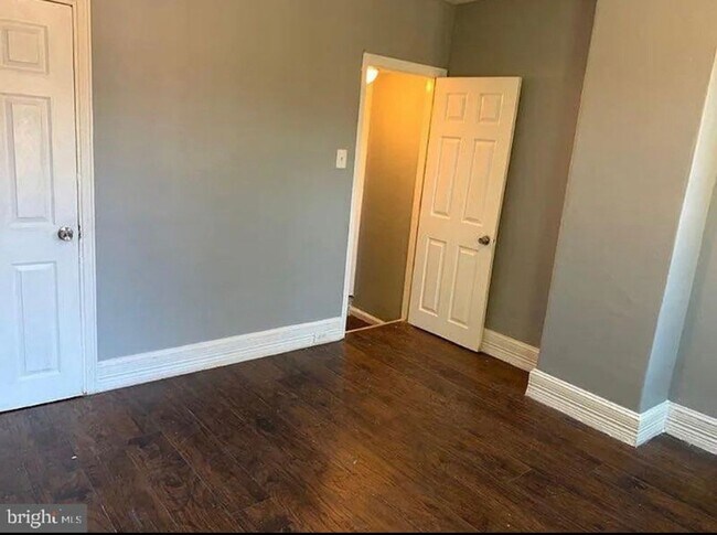 Building Photo - Gorgeous 2 Bedroom Home in North Philadelphia — Available Now!