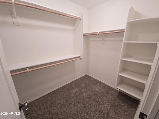 Building Photo - 15453 W Jenan Dr