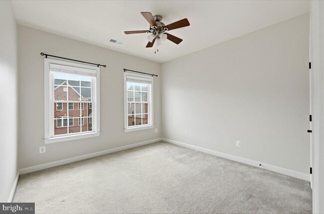 Building Photo - 21253 Park Grove Terrace