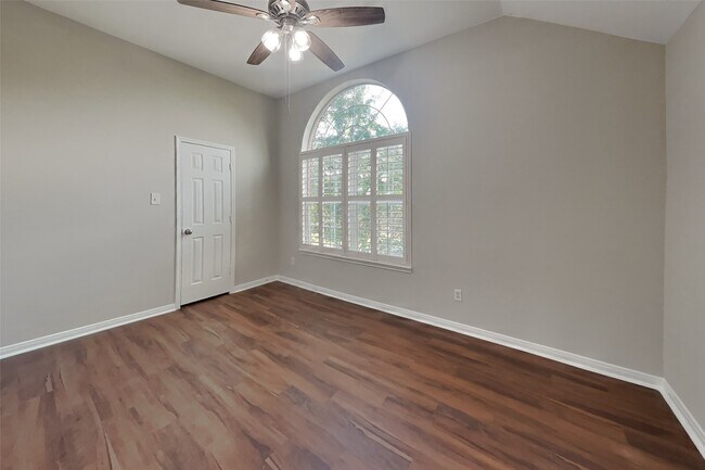 Building Photo - 6506 Rose Willow Ln