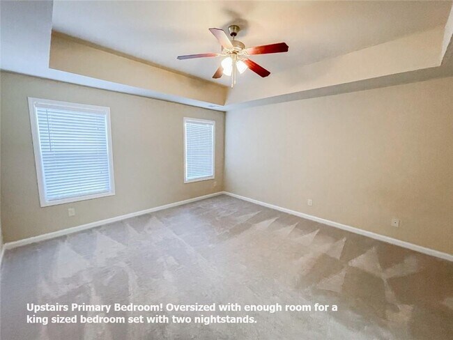 Building Photo - 328 Privet Cir