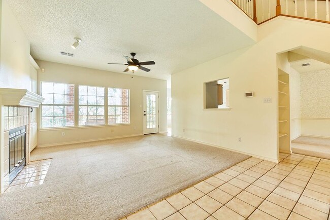 Building Photo - 10905 Galleria Cove