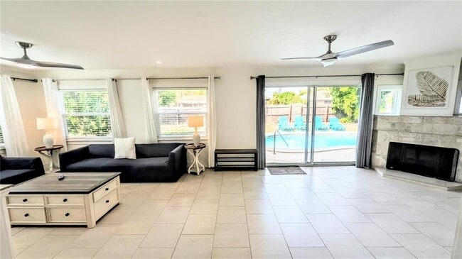 Building Photo - 4515 Spahn St