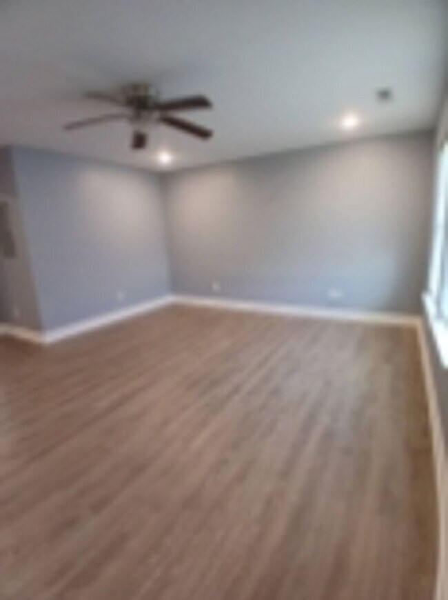 Building Photo - 3628-3632 Dorris Street