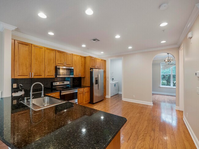 Building Photo - 148 Morning Dew Cir