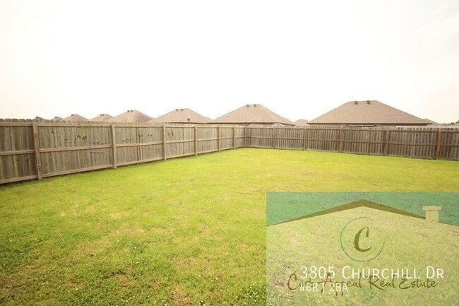 Building Photo - 3805 Churchill Dr