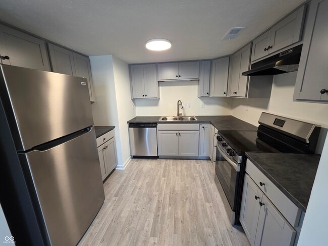 Building Photo - 10207 Penrith Dr