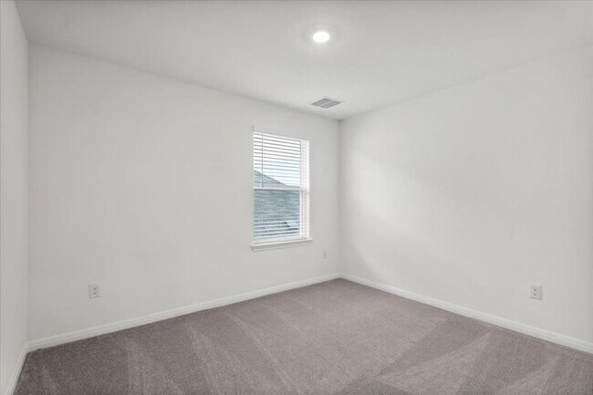 Building Photo - 13916 Ausarina Trce