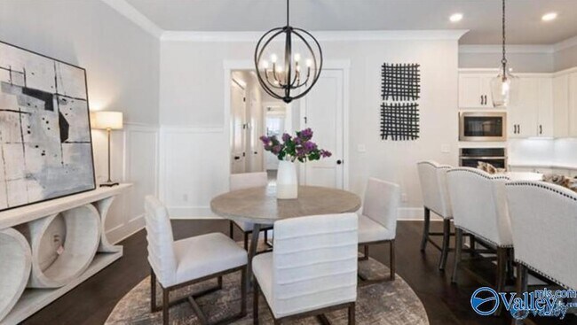 Building Photo - 350 Hay Rake Dr