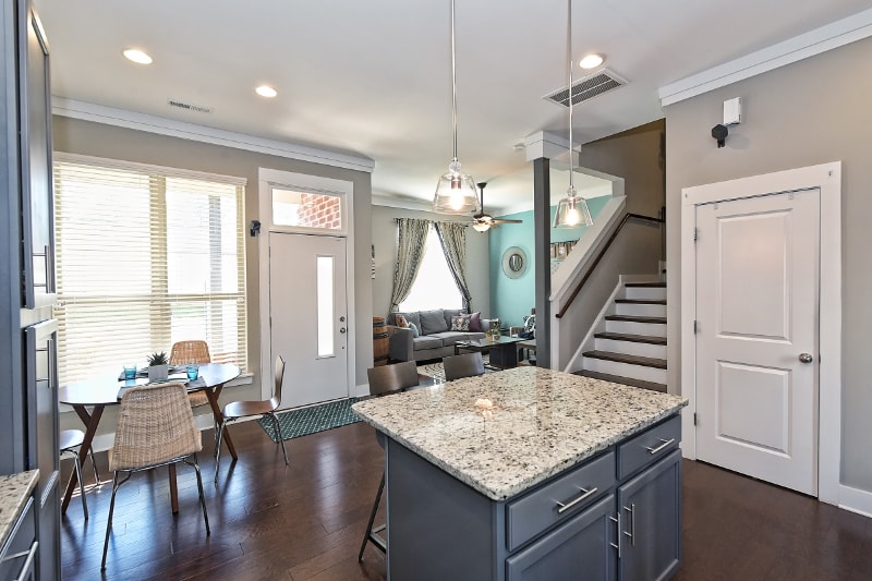 Building Photo - 3543 Spencer St