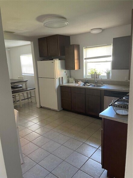 Building Photo - 1735 Moose Dr