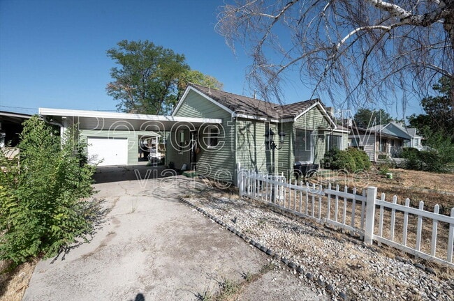 Building Photo - 710 S 500 W