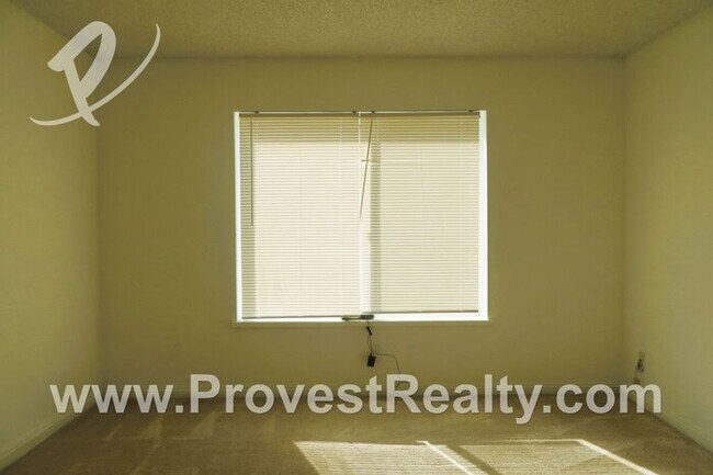 Building Photo - 3 Bed, 2 Bath Silver Lakes Home!!!
