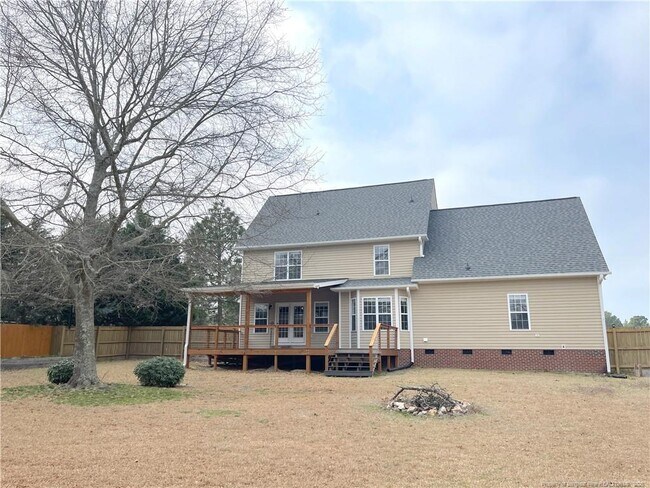 Building Photo - 120 Advance Dr