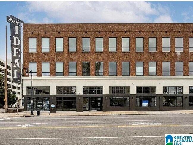 Building Photo - 1801 2nd Ave N