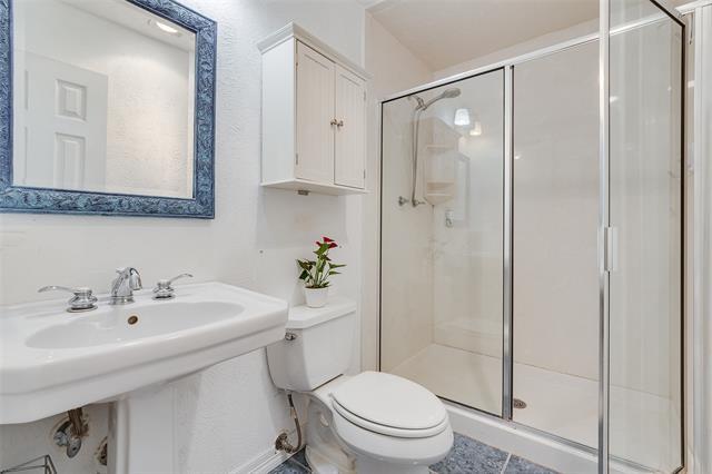 Building Photo - 1441 Everglades Dr