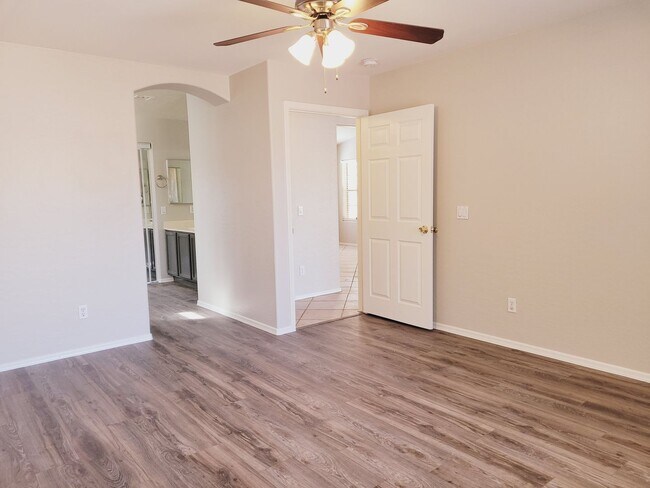 Building Photo - Mesa 3 bedroom home for rent!