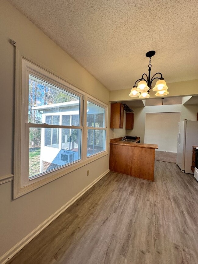 Building Photo - 3 Bed/2 Bath in Harlem, GA with Sunroom & ...