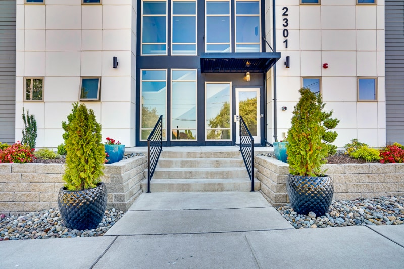 Building Photo - 2301 S State St