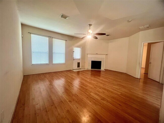Building Photo - 3614 Siebinthaler Ln