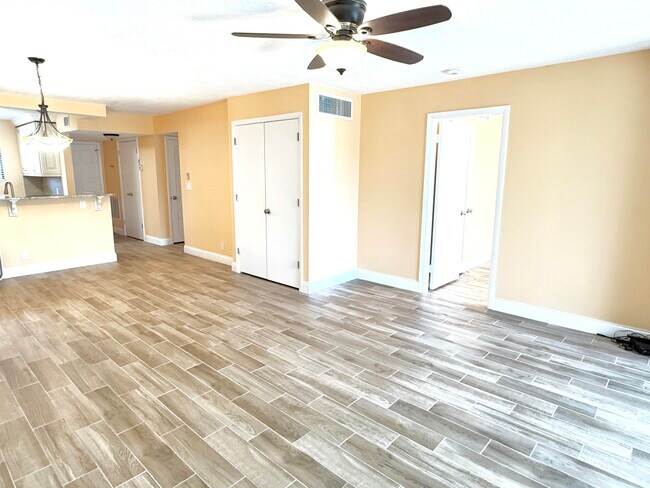 Building Photo - 4411 Trevi Ct