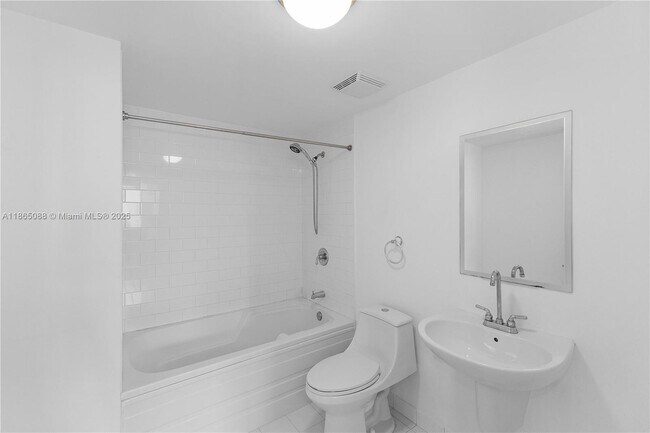 Building Photo - 690 SW 1st Ct