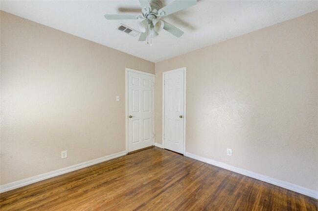 Building Photo - 3205 Hays St