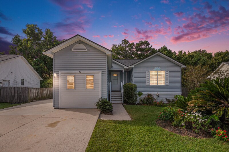 Primary Photo - 1167 Landsdowne Dr