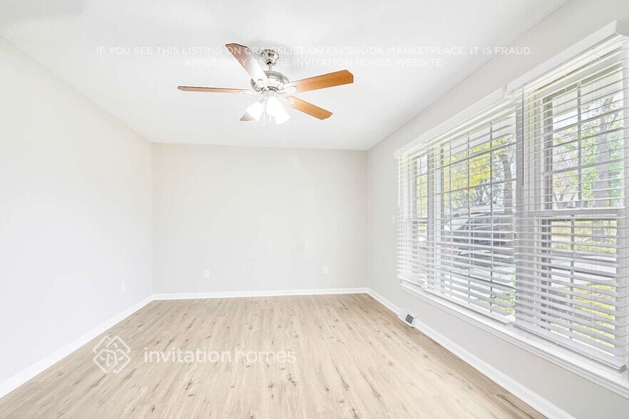 Building Photo - 4616 Castlebar Dr
