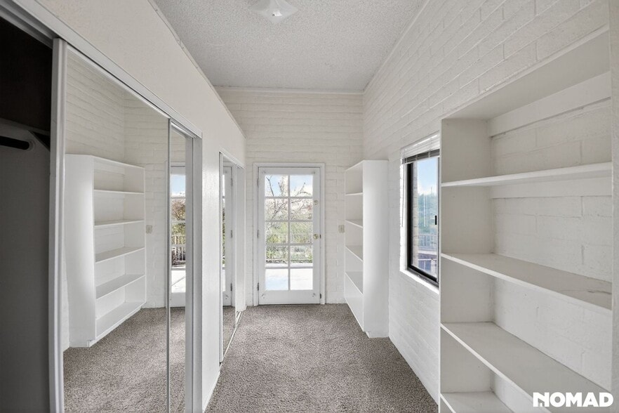 Building Photo - 4600 N Camino De Oeste