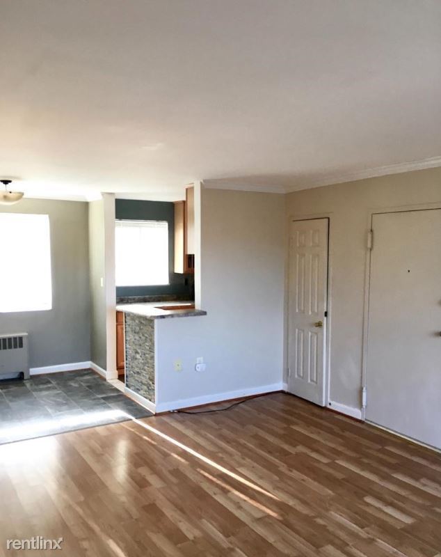 Building Photo - 6 Galveston St SW