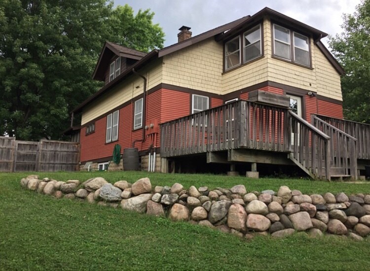 Back of Home - 1470 Sheldon St
