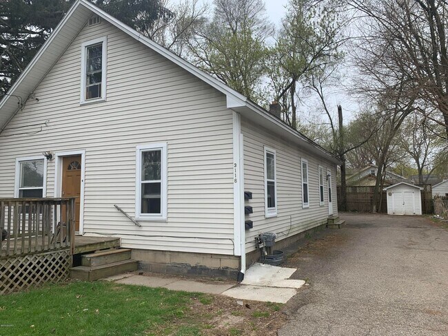 Primary Photo - Stylish 1-Bed/1-Bath Apartment with a Fres...