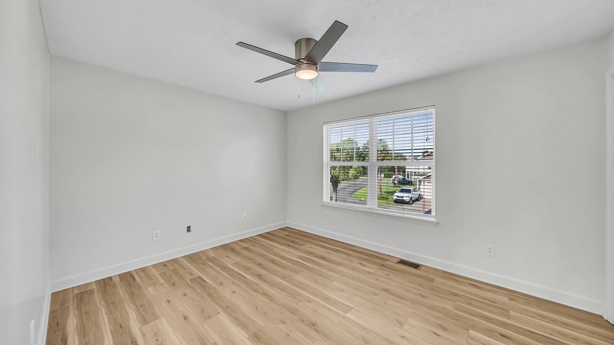 Building Photo - 2108 Sterling Cove Blvd