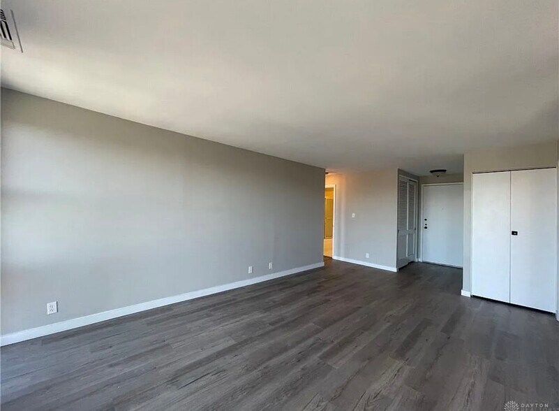 Building Photo - 2230 S Patterson Blvd