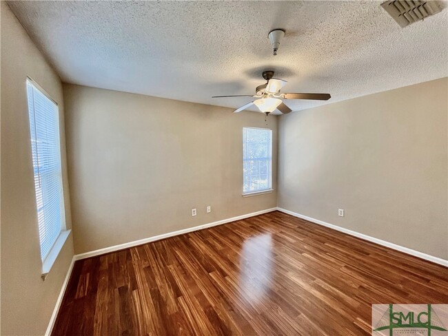 Building Photo - 8307 Walden Park Dr