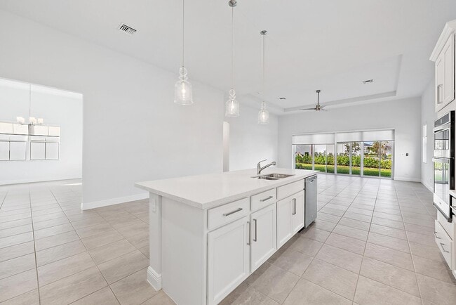 Building Photo - 12541 Nautilus Cir