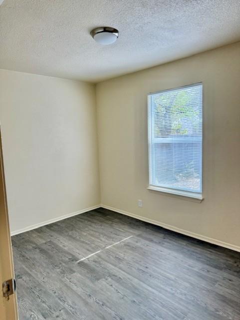 Building Photo - 1405 Oakmeadows Cove