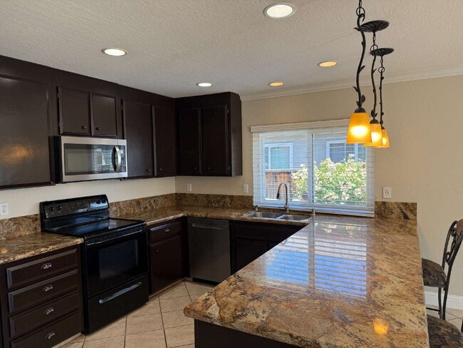 Building Photo - Remodeled Blossom Valley Home