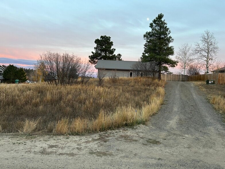 Building Photo - 70 Gila Dr