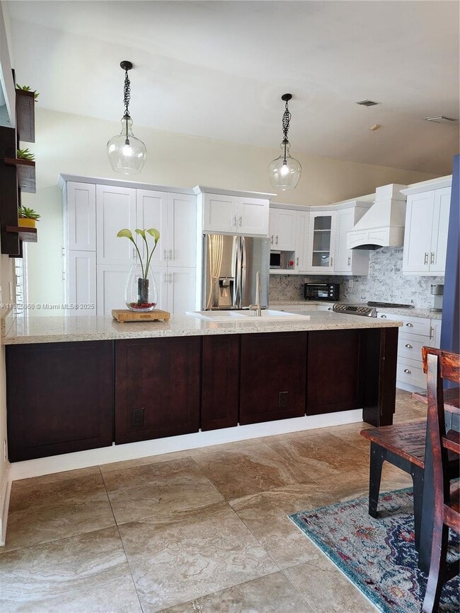 Building Photo - 9871 Red Heart Ln