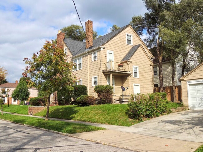 Building Photo - 17408 Winslow Rd