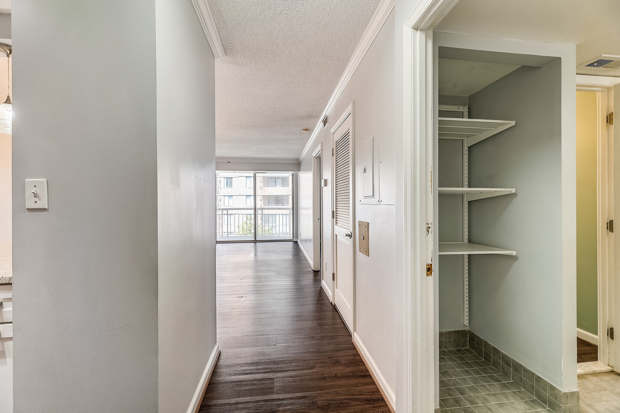 Building Photo - 1200 Braddock Pl