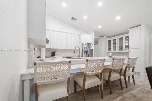 Building Photo - 17982 Tidewater Cir