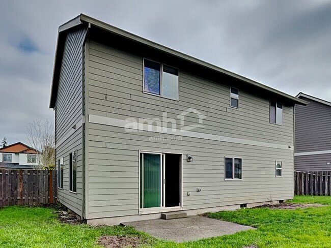 Building Photo - 1115 SE Rollins Ave