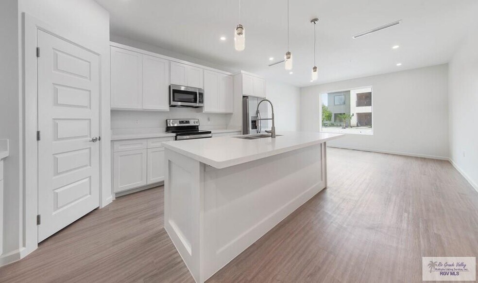 Building Photo - 165 Ruben Torres SR Blvd