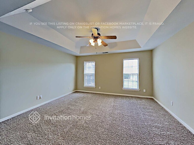 Building Photo - 2730 Shannon Dr